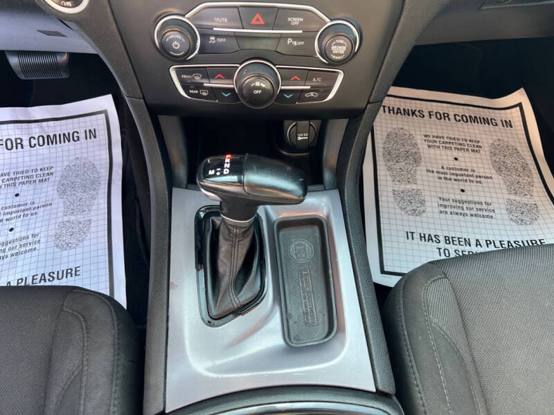 2020 Dodge Charger SXT