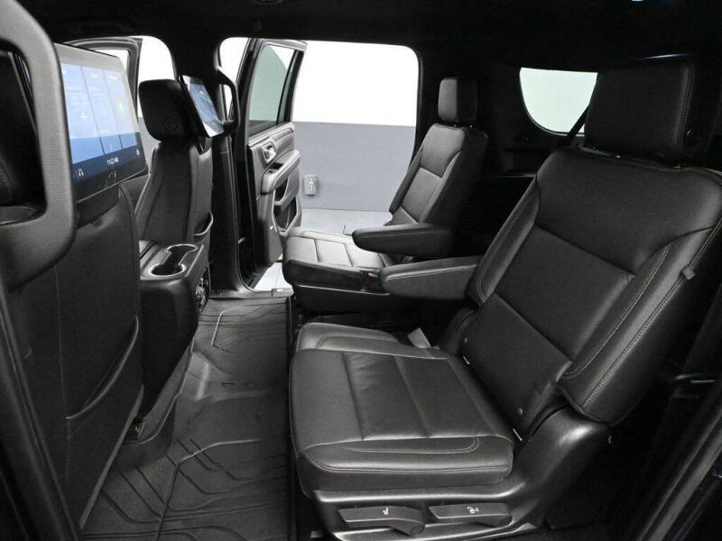 2021 Chevrolet Suburban Z71