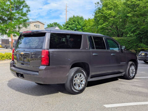 2017 Chevrolet Suburban LT
