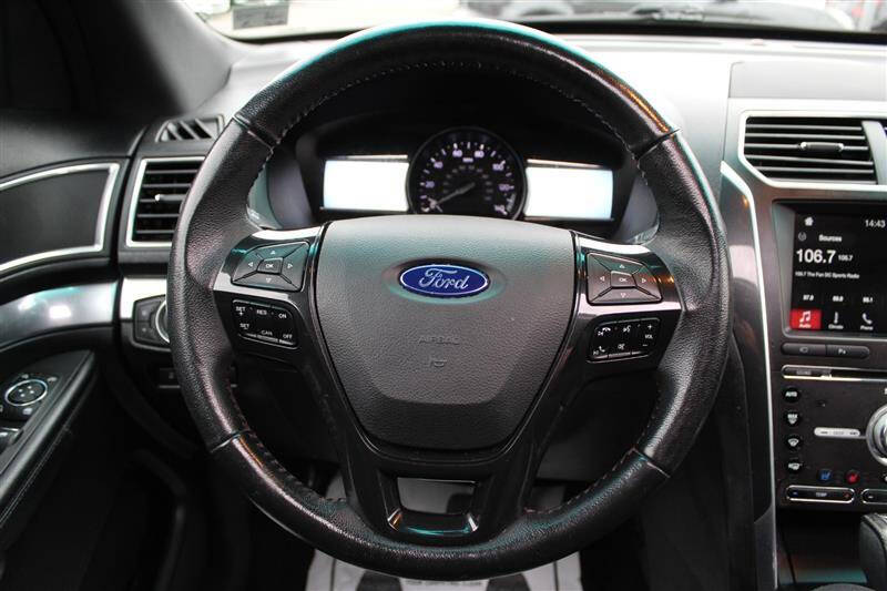 2017 Ford Explorer Sport