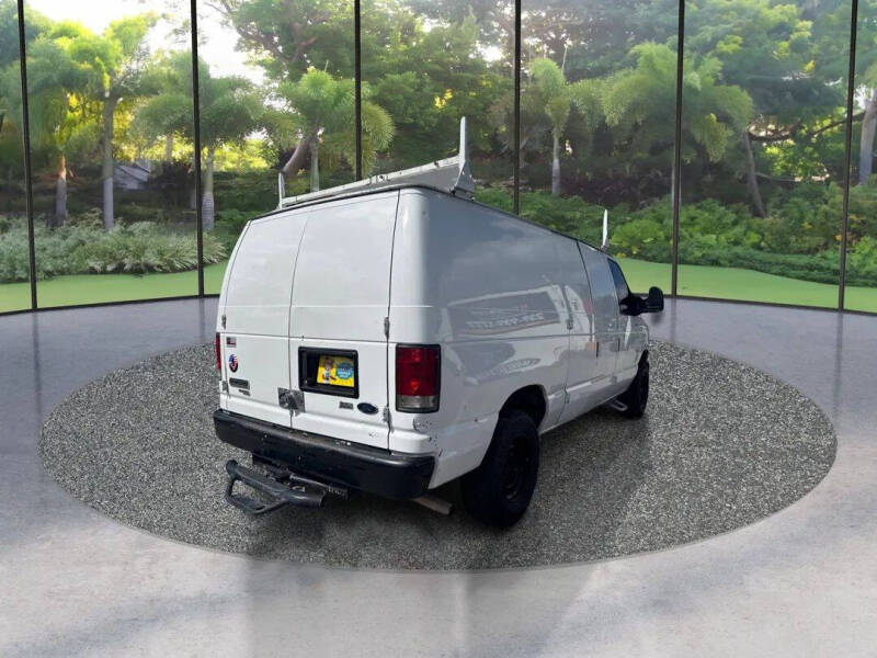 2012 Ford E-Series E-250
