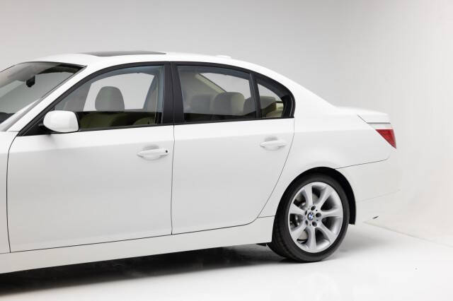 2004 BMW 5 Series 545i