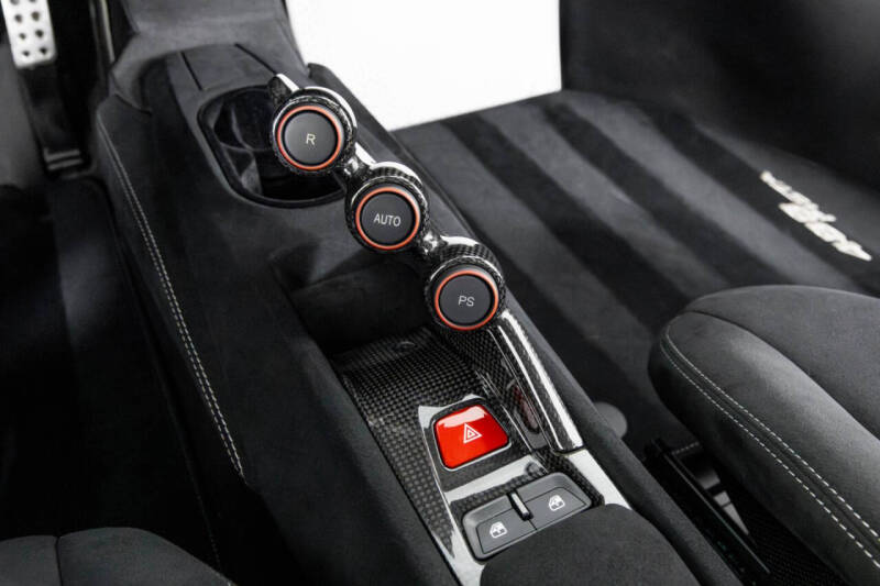 2020 Ferrari 488 Pista