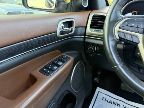 2017 Jeep Grand Cherokee Summit