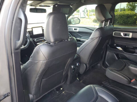 2022 Ford Explorer ST
