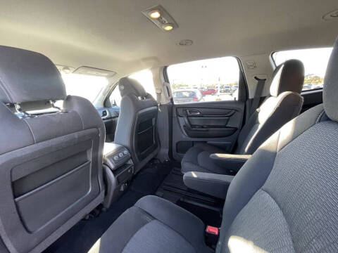 2017 Chevrolet Traverse LT