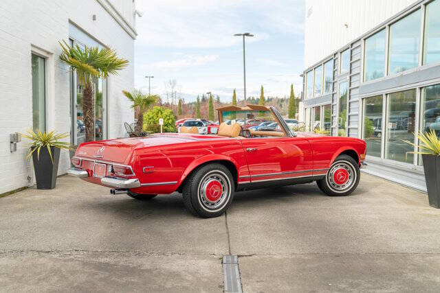 1969 Mercedes-Benz 280-Class 16