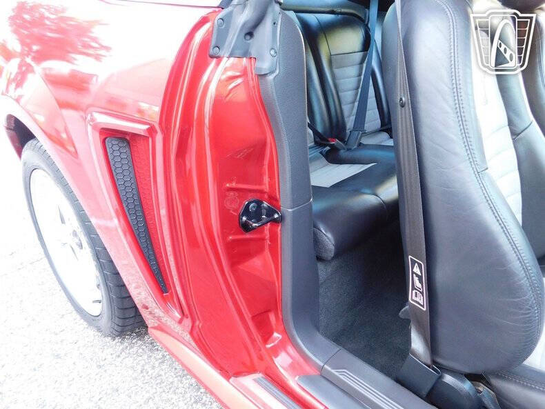 2001 Ford Mustang SVT Cobra