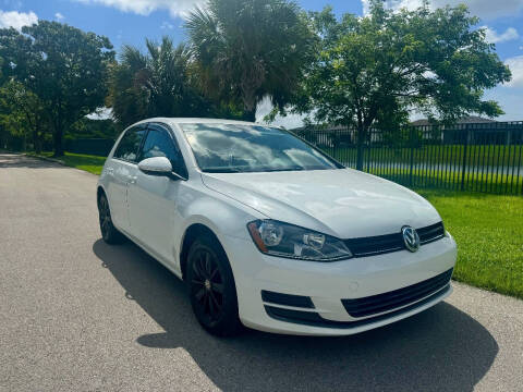 2016 Volkswagen Golf TSI S