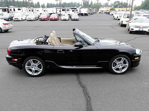 2004 Mazda MX-5 Miata
