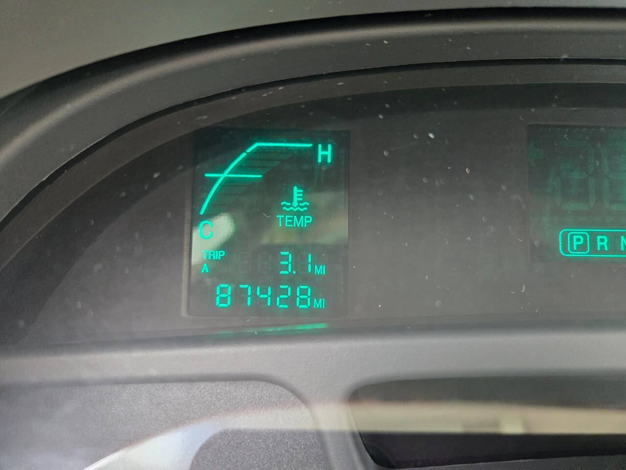 2002 Cadillac DeVille 57