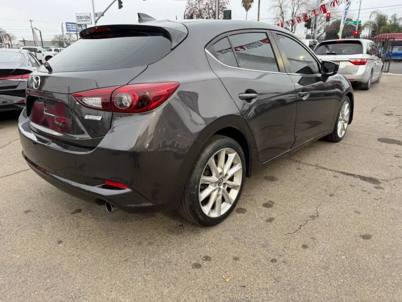 2017 Mazda MAZDA3 Grand Touring