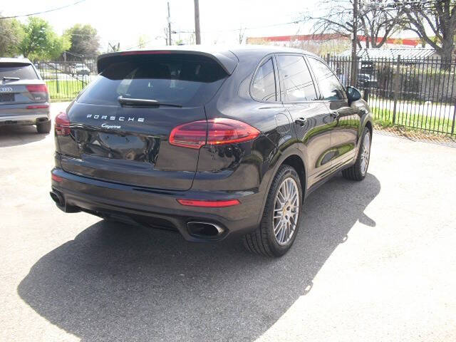 2016 Porsche Cayenne