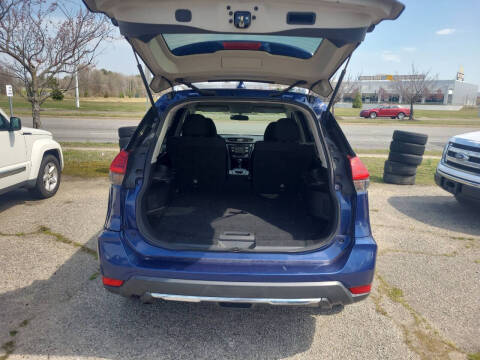 2017 Nissan Rogue SV