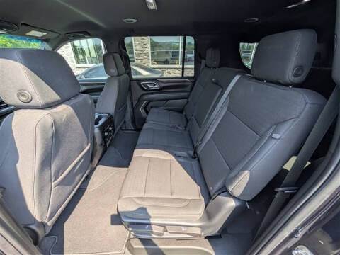 2023 Chevrolet Suburban LS