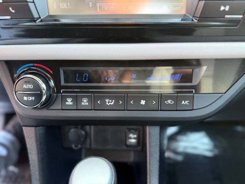 2014 Toyota Corolla LE