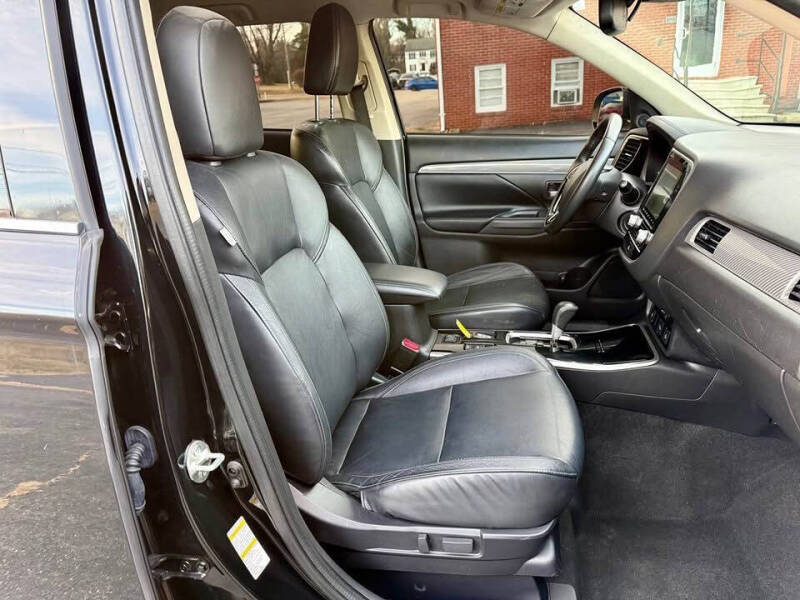 2020 Mitsubishi Outlander SEL