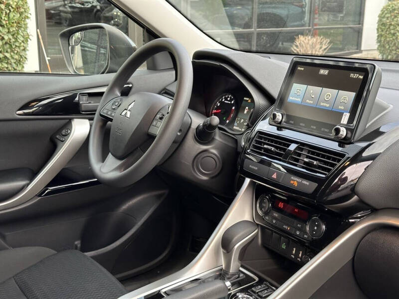 2026 Mitsubishi Eclipse Cross LE