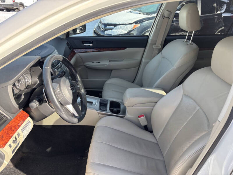 2011 Subaru Outback 2.5i Limited