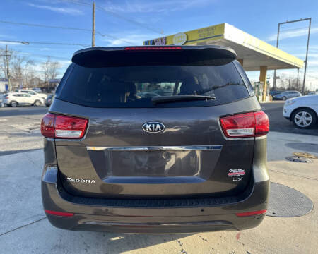 2016 Kia Sedona LX