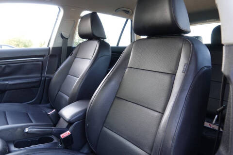 2010 Volkswagen Jetta SportWagen TDI