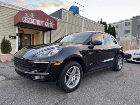 2018 Porsche Macan