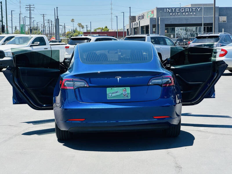 2020 Tesla Model 3 Standard Range Plus