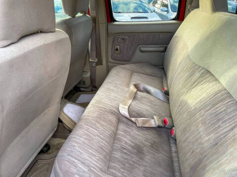 2000 Nissan Frontier XE