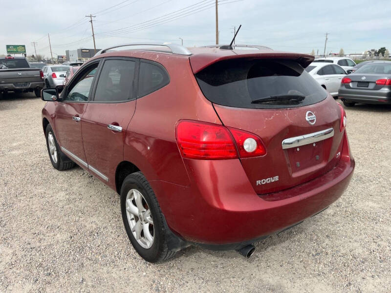 2011 Nissan Rogue S