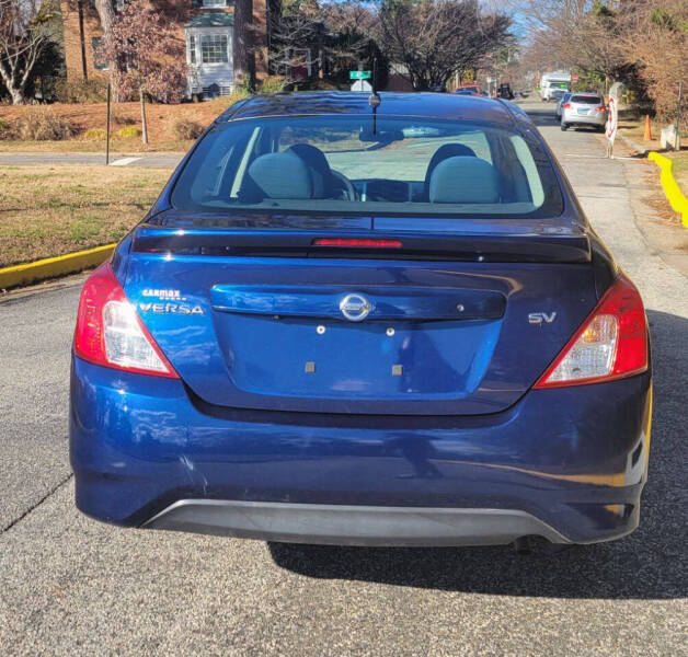 2019 Nissan Versa S Plus