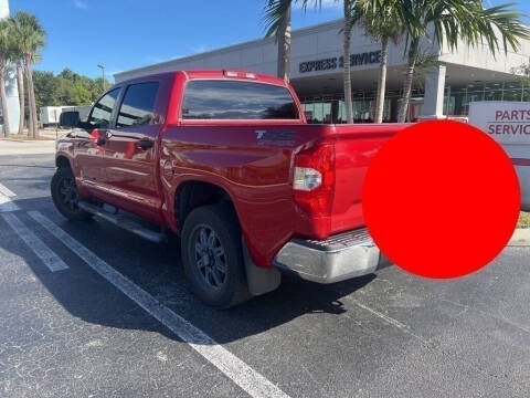 2017 Toyota Tundra SR5