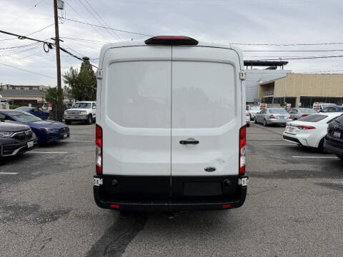 2020 Ford Transit 250