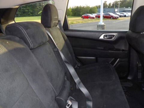 2014 Nissan Pathfinder S