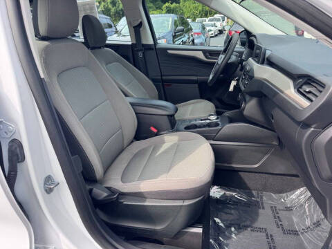 2022 Ford Escape S