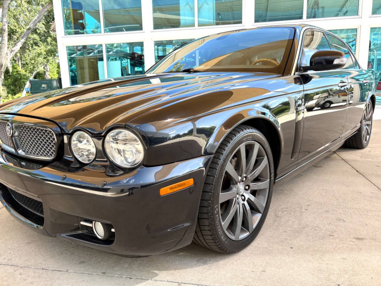 2008 Jaguar XJ-Series 10