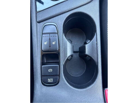 2020 Kia Niro Plug-In Hybrid EX