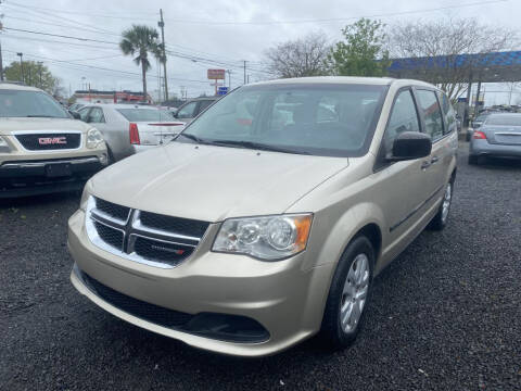 2014 Dodge Grand Caravan for sale at Lamar Auto Sales in North Charleston SC