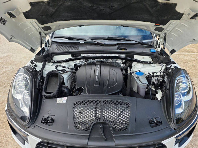 2018 Porsche Macan