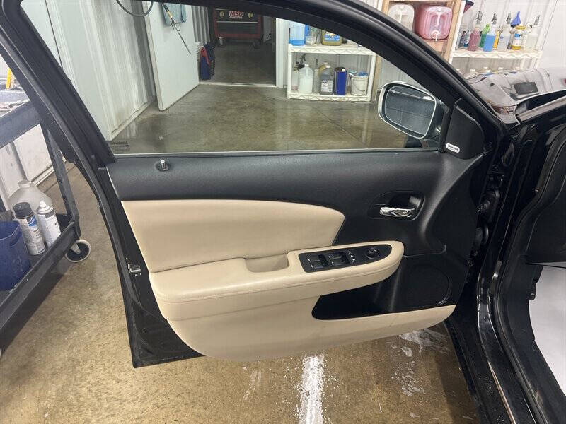 2013 Chrysler 200 Limited