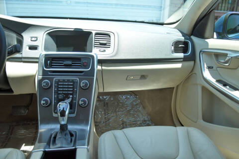 2014 Volvo S60 T5 Premier