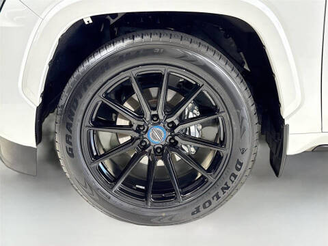 2024 Toyota Sequoia Capstone