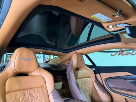 2025 Aston Martin Vanquish