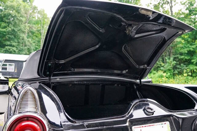 1955 Ford Thunderbird