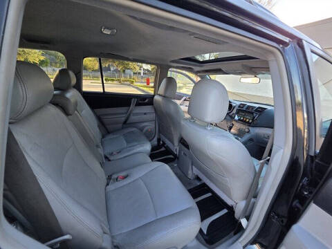 2008 Toyota Highlander Sport