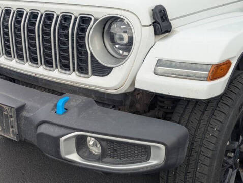 2024 Jeep Wrangler Sahara 4xe