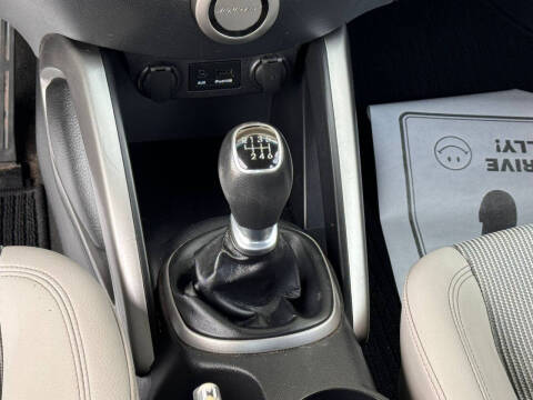 2012 Hyundai Veloster