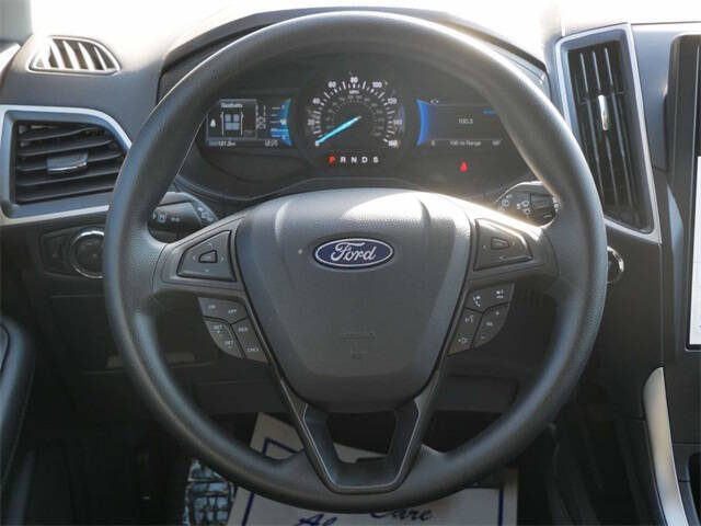2024 Ford Edge SE