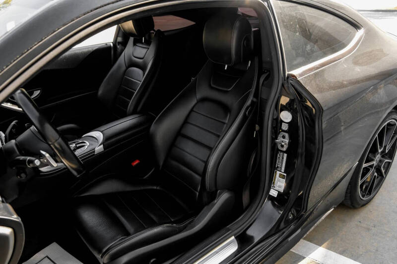 2019 Mercedes-Benz C-Class C 300