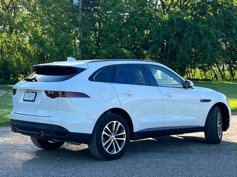 2017 Jaguar F-PACE for sale at Direct Auto Sales LLC in Osseo MN