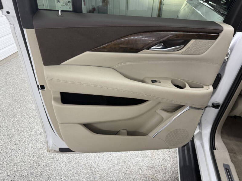 2017 Cadillac Escalade ESV Premium Luxury